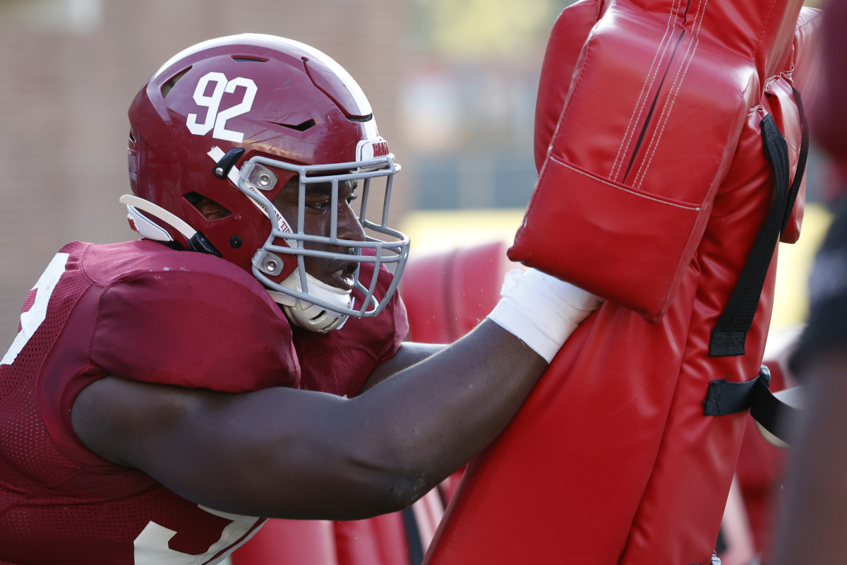 Justin Eboigbe, Alabama practice, Nov. 4, 2020
